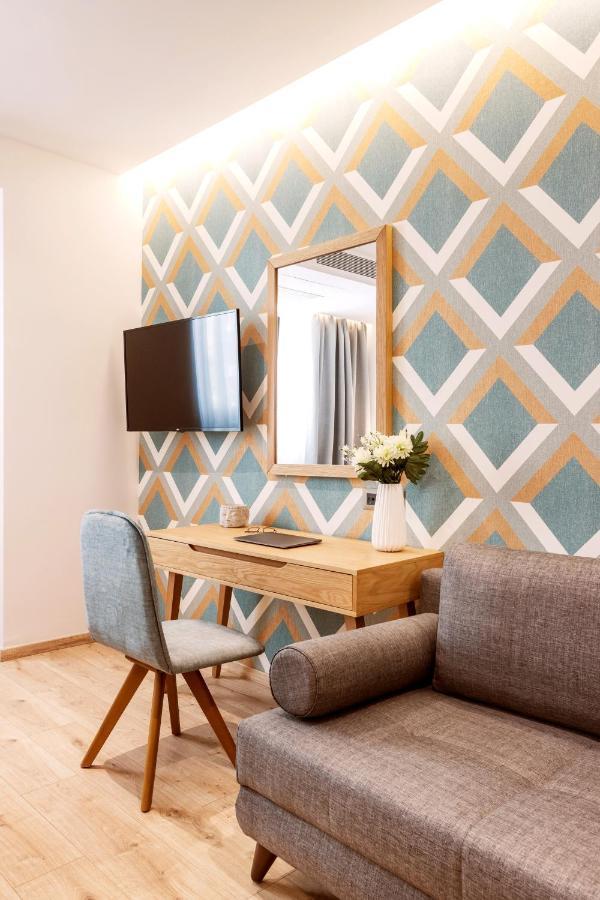 Days City Suites Athena Bagian luar foto