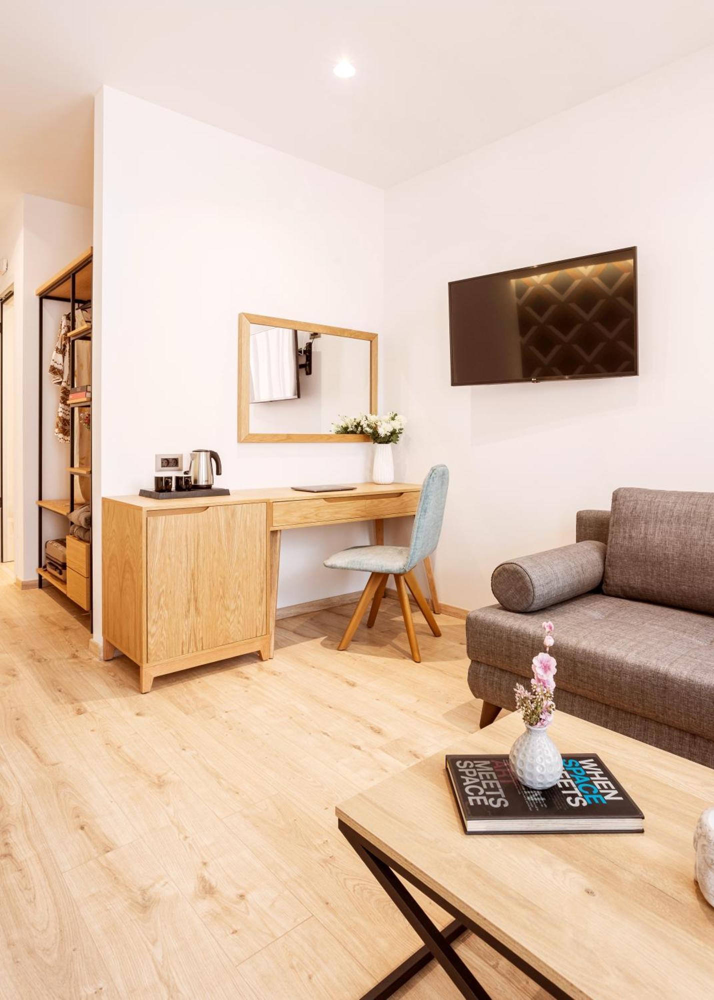 Days City Suites Athena Bagian luar foto