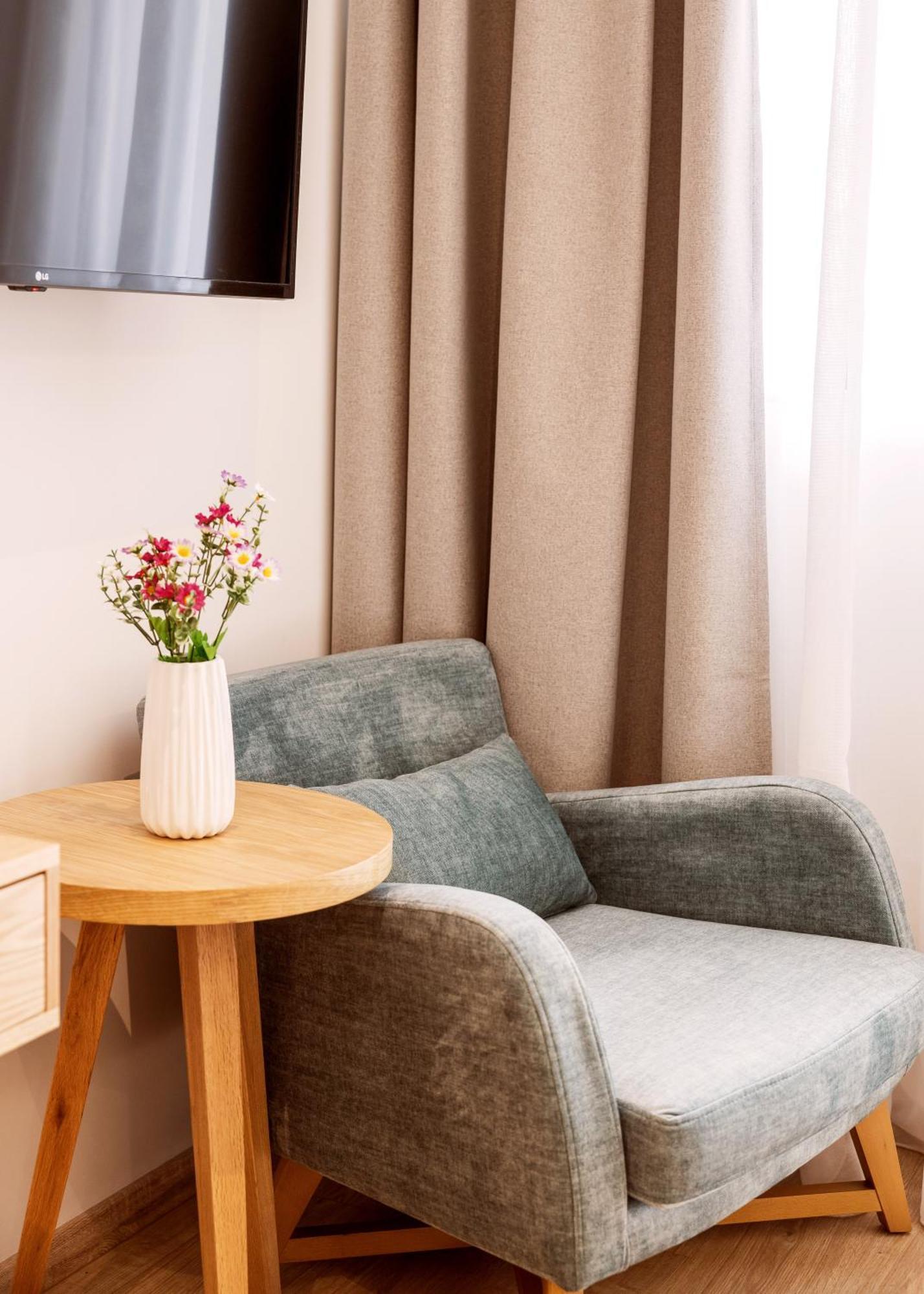 Days City Suites Athena Bagian luar foto
