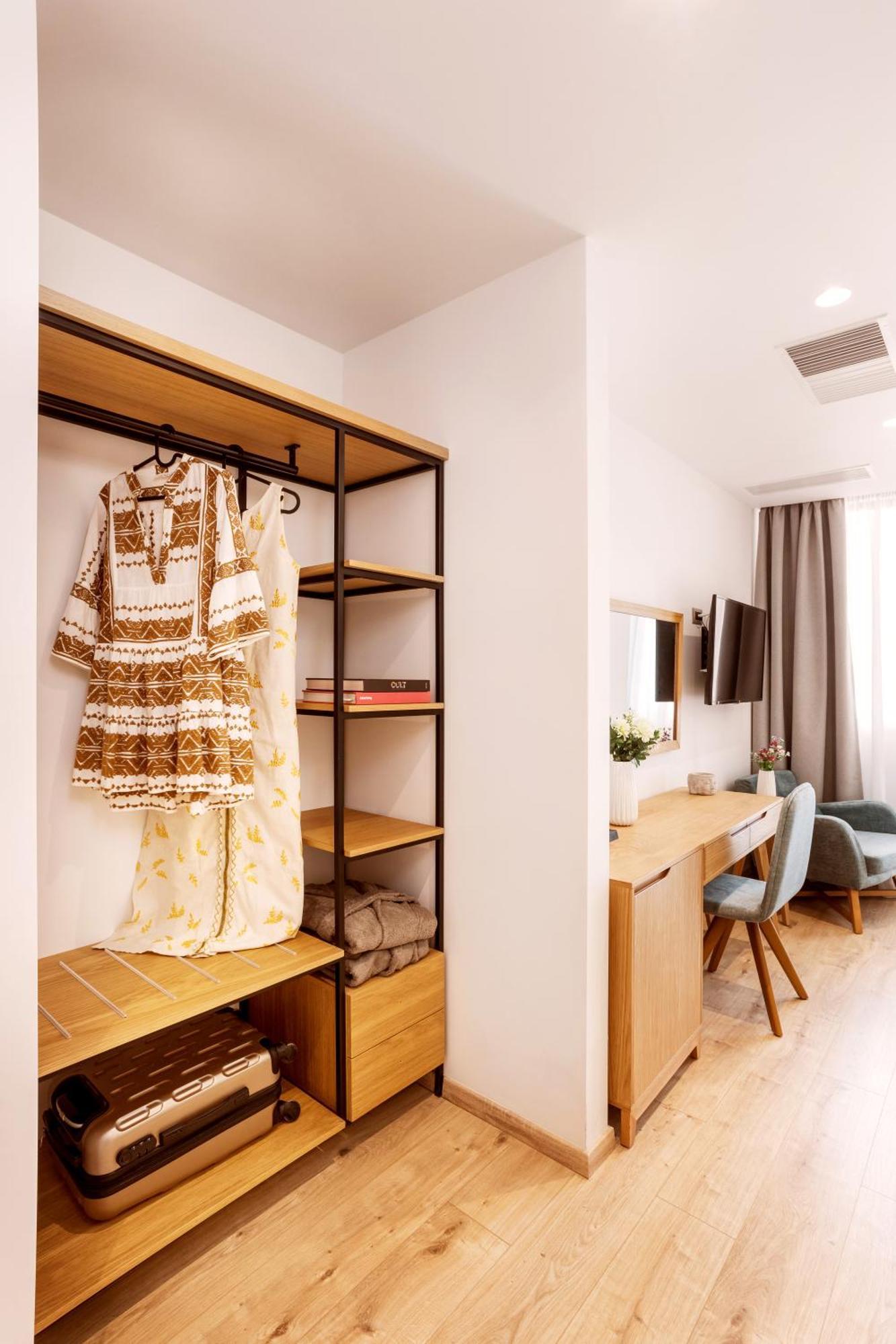 Days City Suites Athena Bagian luar foto