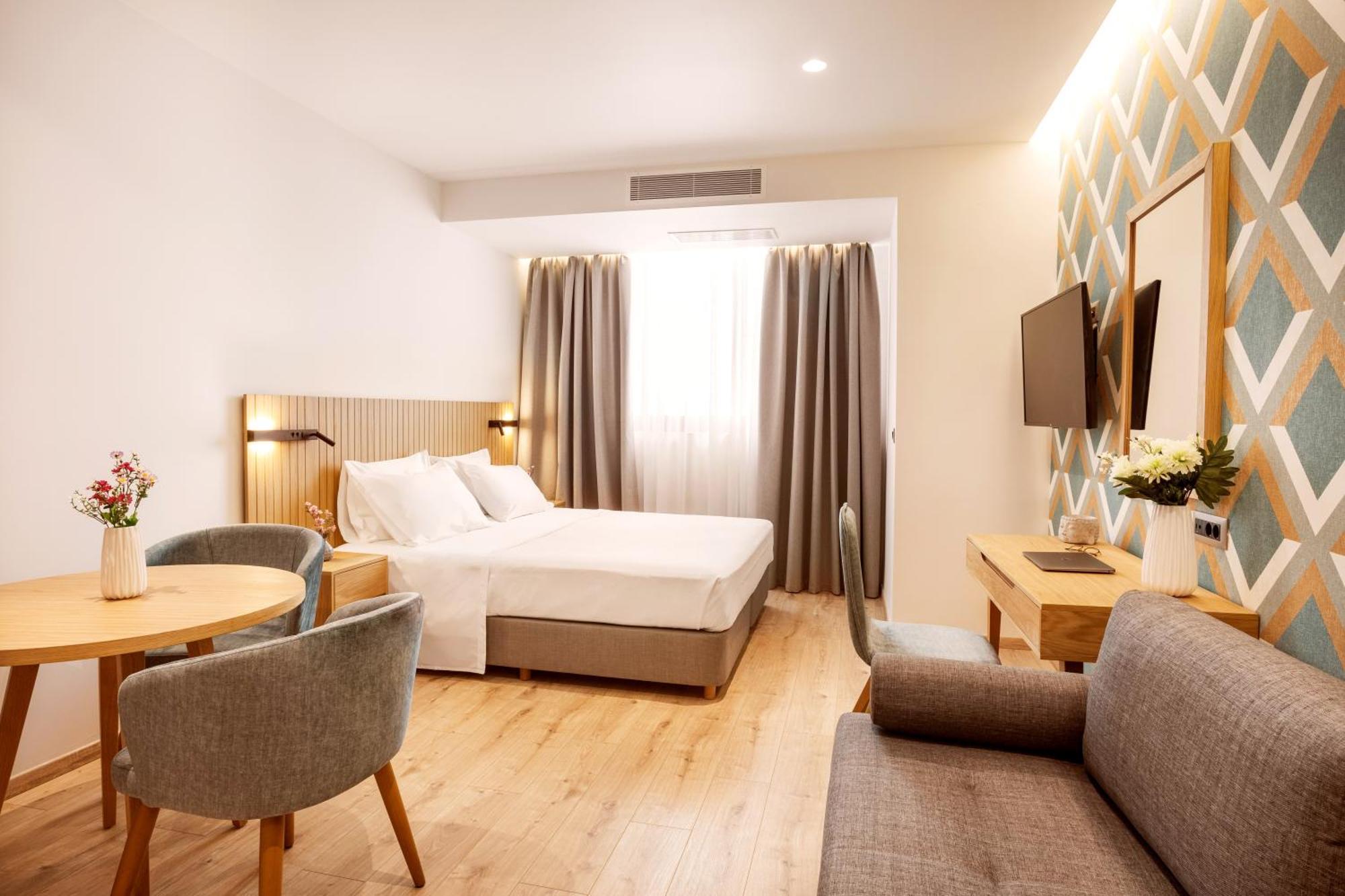 Days City Suites Athena Bagian luar foto